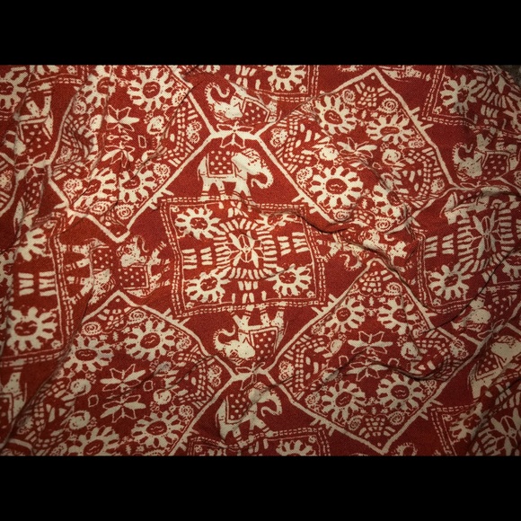 burnt orange patterned halter top - Picture 2 of 2